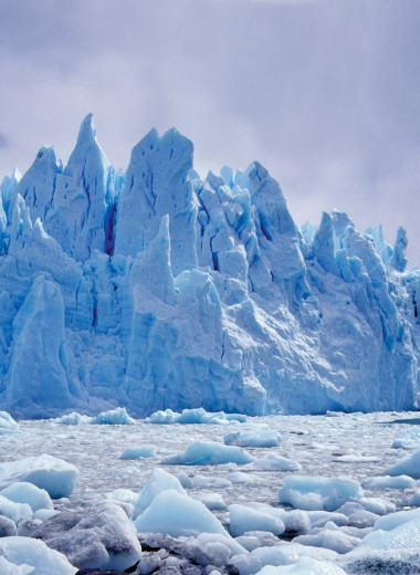 Ледники на Северном и Южном полюсах Земли растаят гораздо раньше, чем предсказывали ученые