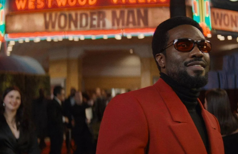 Поэма без супергероя