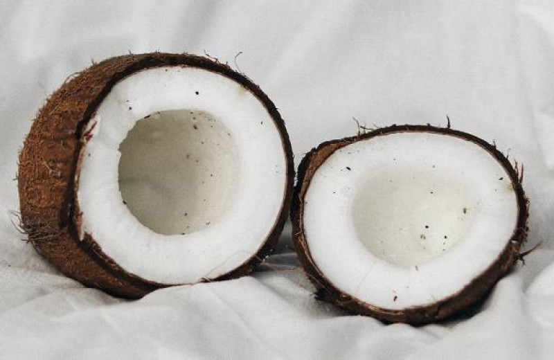 Многие считают кокосовое масло суперфудом. Так ли это?