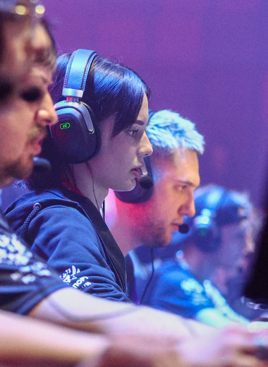 «Какое же это мясо!»: как киберспортсмены становятся миллионерами и чего это им стоит