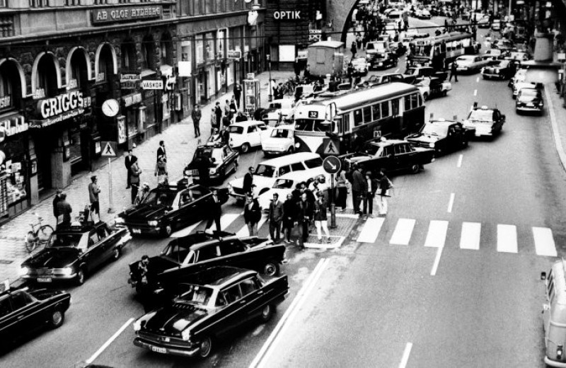 История одной фотографии: день, когда Швеция перешла на правостороннее движение, 1967 год