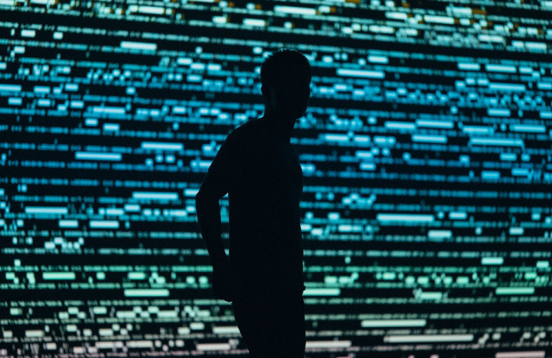 Неприятная правда о чат-ботах c ИИ: они способны выдавать незаконную информацию