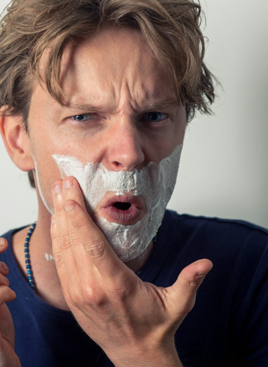 Простые секреты, как избавиться от раздражения после бритья как можно скорее