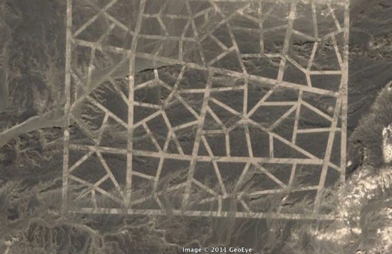 Загадочные знаки посреди пустыни Гоби, найденные в 2011 году