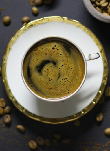 Употребление двух-трех чашек натурального кофе в день защищает от депрессии