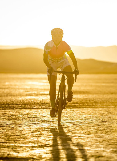 8 правил езды на велосипеде в экстремальную жару: когда за бортом +40, а кататься хочется