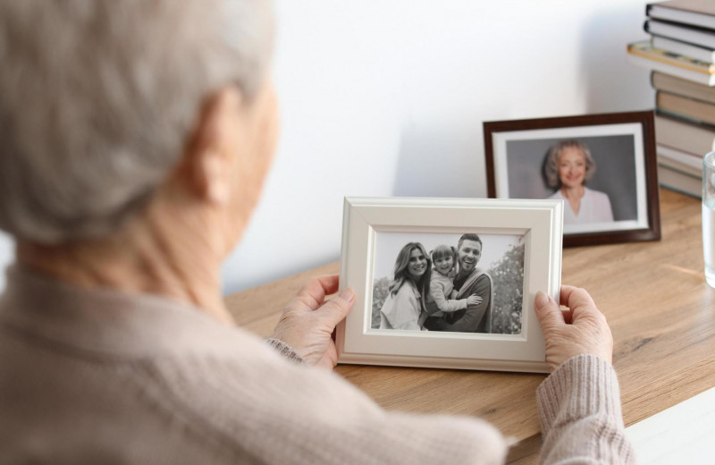 Деменция или простая забывчивость: в чем разница — объяснение врача