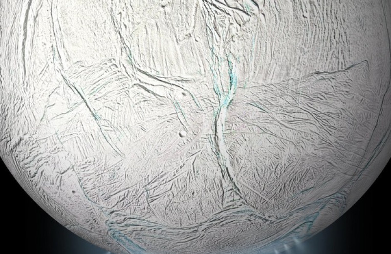 Планетологи заподозрили существование течений в подледном океане Энцелада