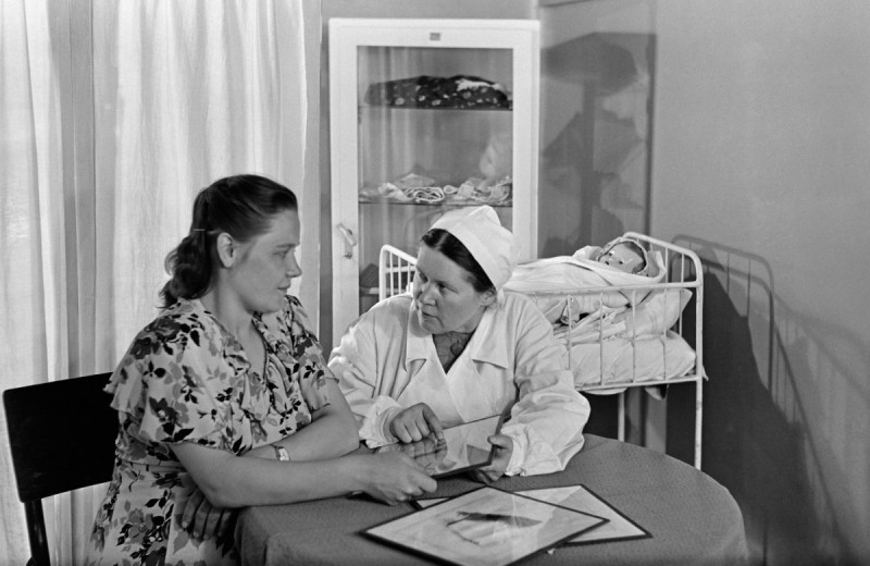 «Аборт — главный контрацептив». Как предохранялись в СССР