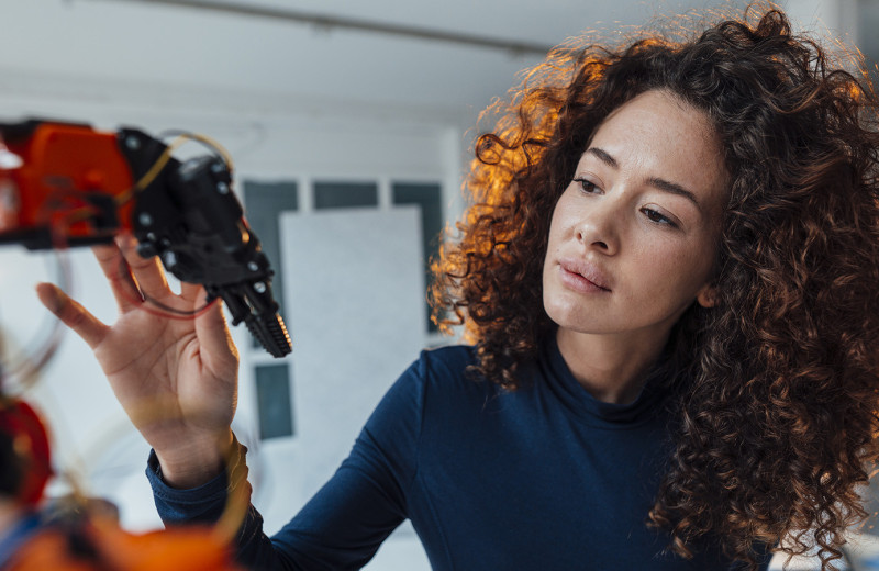 Навыки будущего: чему учиться сейчас, чтобы оставаться востребованным через пять лет