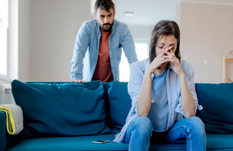 «Меня всё бесит»: как научиться не кричать на мужа и детей