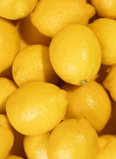 Цитрусовый помощник по дому: 7 способов применения лимонов не по назначению