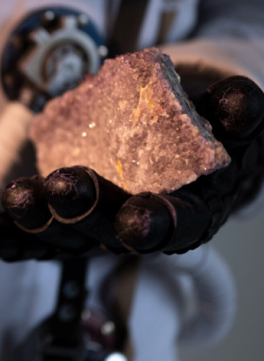 «Витамины промышленности»: почему без редкоземельных элементов не будет смартфонов и машин