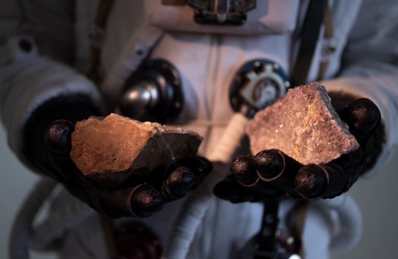 «Витамины промышленности»: почему без редкоземельных элементов не будет смартфонов и машин