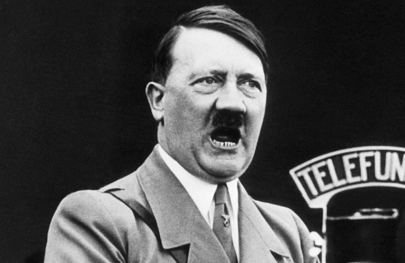 Микропенис, гипоспадия и проблемы с яичками: чем болел Гитлер