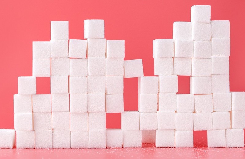 Вред сахара для организма: 9 главных негативных эффектов