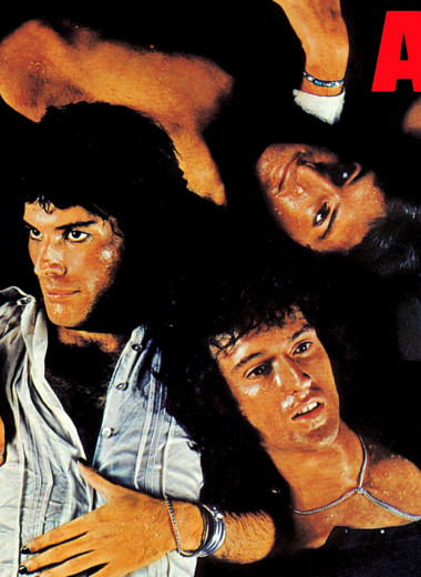 Хеви-метал, стадионные гимны, лебединая песня: 5 важнейших альбомов Queen