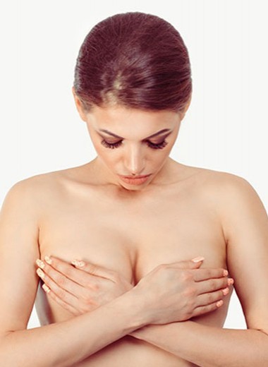 «Сыворотка увеличивает грудь» и другие невыполнимые обещания бьюти-брендов
