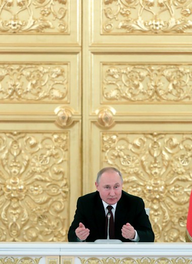 Санкции, Зеленский, Вторая мировая и тост за бизнес: как прошла встреча Путина и предпринимателей
