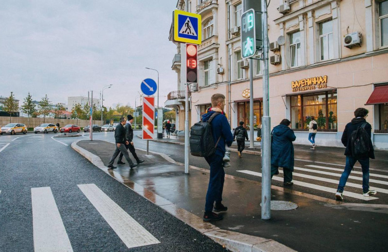 Что такое островок безопасности на дороге и для чего он нужен