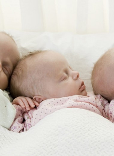 «Оптом не дешевле»: особенности воспитания близнецов