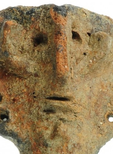Археологи обнаружили в доисторической канаве статуэтку богини воды