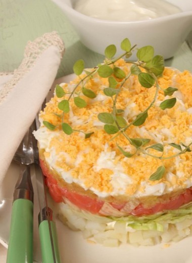 Как приготовить салат «Мимоза»: 8 рецептов с фото
