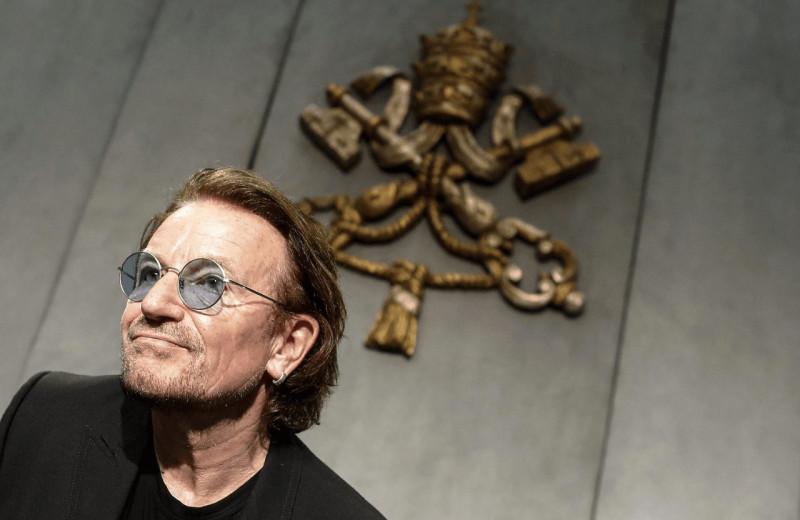 «Мы же не можем круглыми сутками размышлять о мире во всём мире​»: как рок-звезда Боно из U2 стал венчурным инвестором