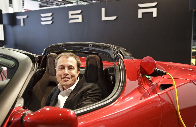 Магия Илона Маска: как Tesla за 10 лет превратилась из проблемного стартапа в компанию дороже Ford и GM