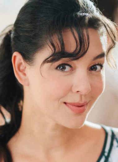 «Мы сыграли на контрастах»: Марина Кравец раскрыла секреты новогодней комедии «Невероятные приключения Шурика»