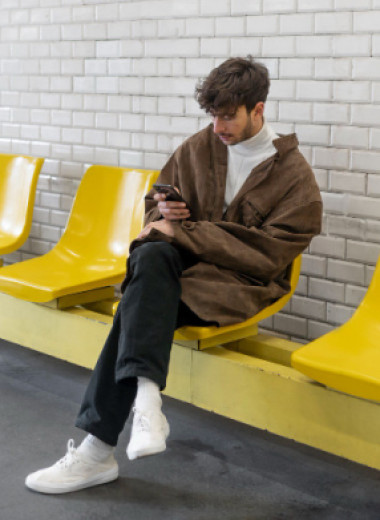 Почему стоять в очереди полезно для мозга