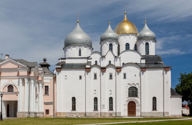 7 древнейших храмов России