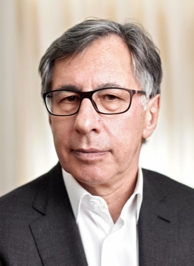 Авен заявил о нарушении Хотиным соглашения по кредитам в Альфа-банке - РБК