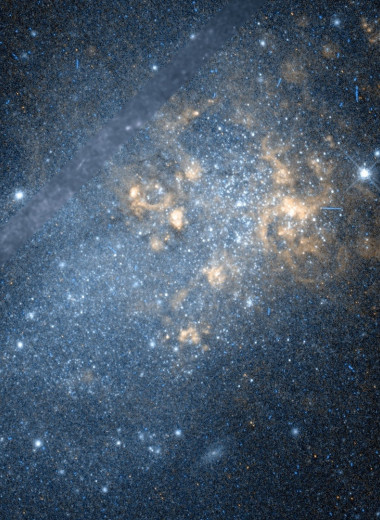 Близкая карликовая галактика оказалась похожа на галактики молодой Вселенной