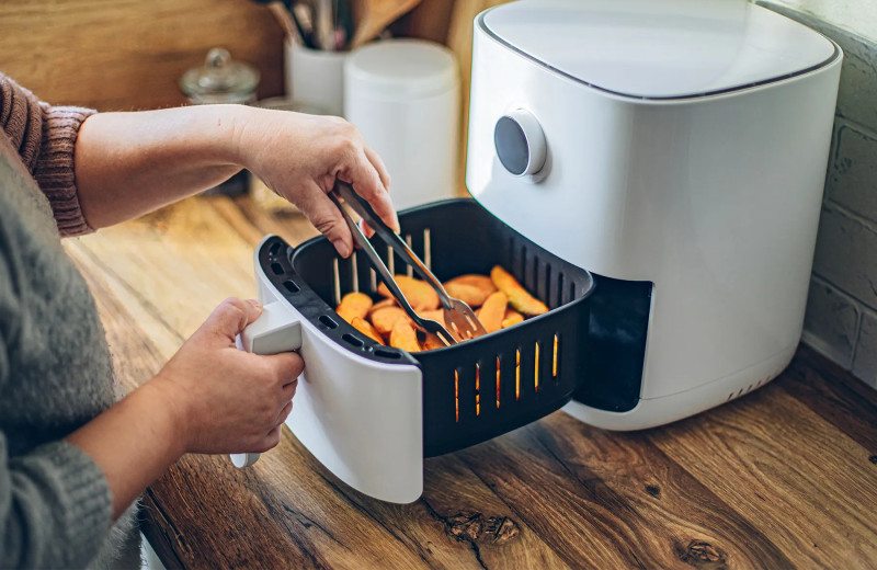 Как выбрать электрический аэрогриль: друга худеющих и спасателя ленивых