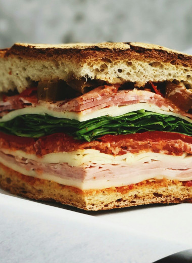 Узнайте 10 популярных ошибок, которые портят вкус вашего сэндвича!