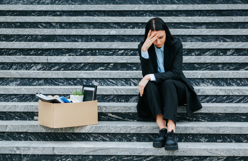 Как пережить увольнение и не потерять себя: советы психолога