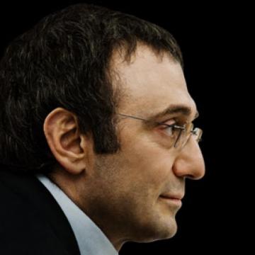 Опасный игрок. Сулейман Керимов пережил две катастрофы, едва не стоившие ему жизни и состояния