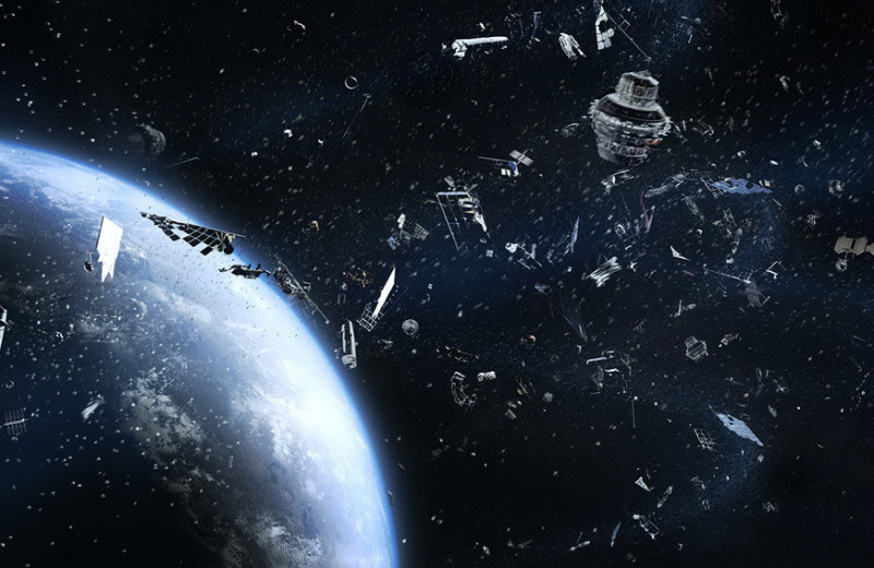 Свалка на орбите: почему космический мусор становится все опаснее
