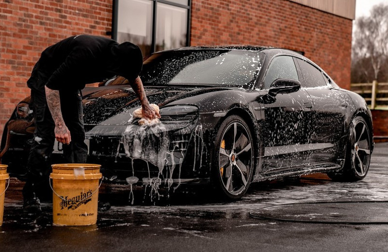 Как не надо мыть автомобиль: 5 ошибок, которые совершают чаще всего