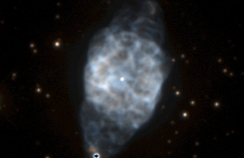 Астрономы нашли звезду Вольфа-Райе в центре планетарной туманности «Голубая вспышка»