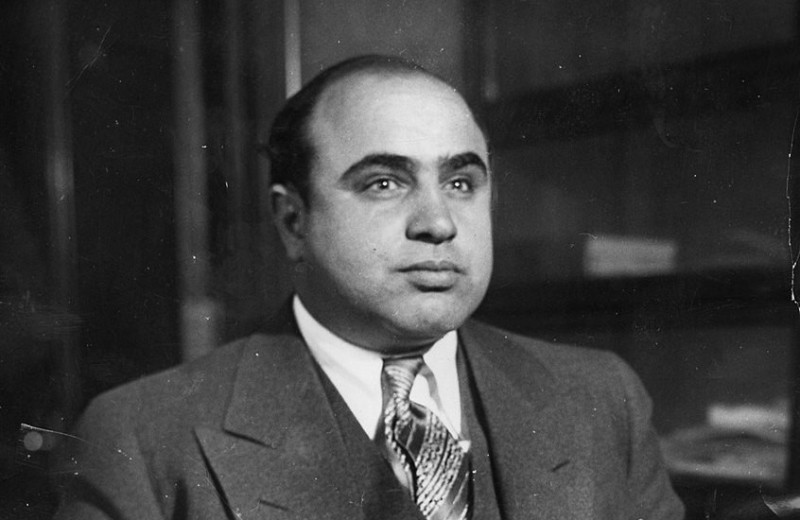 Как Аль Капоне во время Великой депрессии заправлял бесплатной столовой
