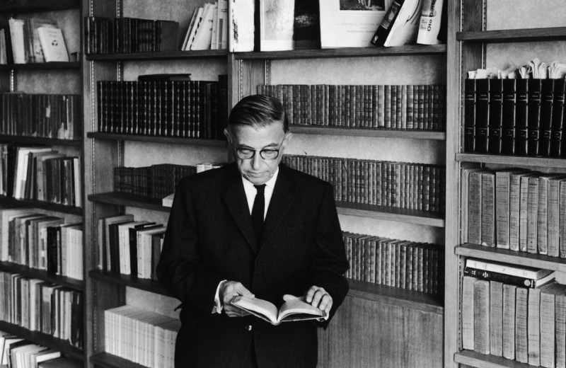 «Моя печальная участь внушала уважение, сиротство я причислял к своим добродетелям»: 11 фактов о Жан-Поле Сартре
