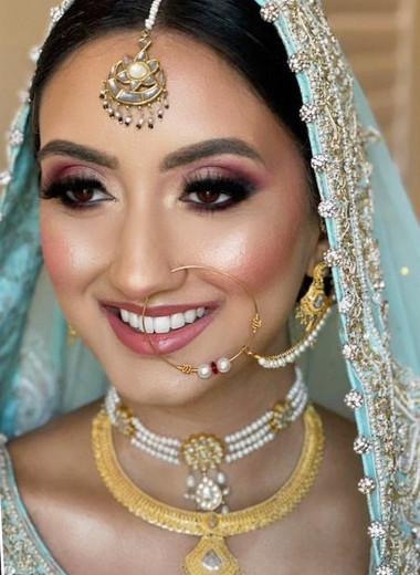 Как на самом деле выглядят пакистанские невесты: фото с макияжем и без