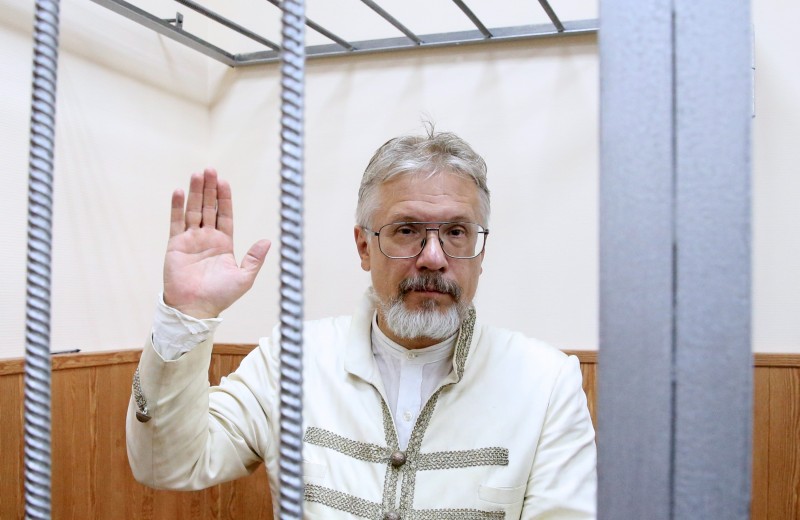 «Это можно считать пытками». Как Басманный суд арестовывал Бойко-Великого