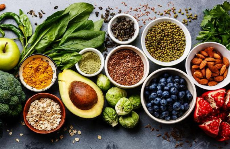 Не только авокадо: 5 продуктов, которые гарантированно снизят холестерин