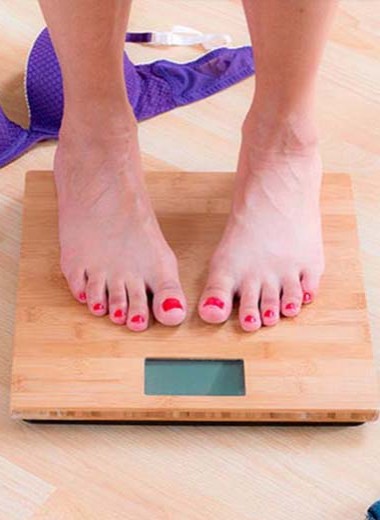 Как и когда правильно взвешиваться, чтобы узнать точный вес