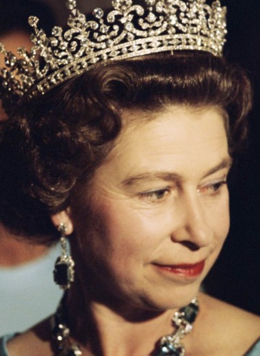 Боже, храни королеву: история правления Елизаветы II — самого долгого и турбулентного в истории британской монархии