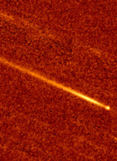 Астрономы увидели начало гибели периодической околосолнечной кометы в деталях