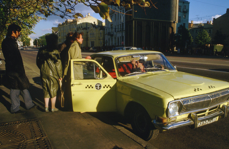 Как работали таксисты в СССР